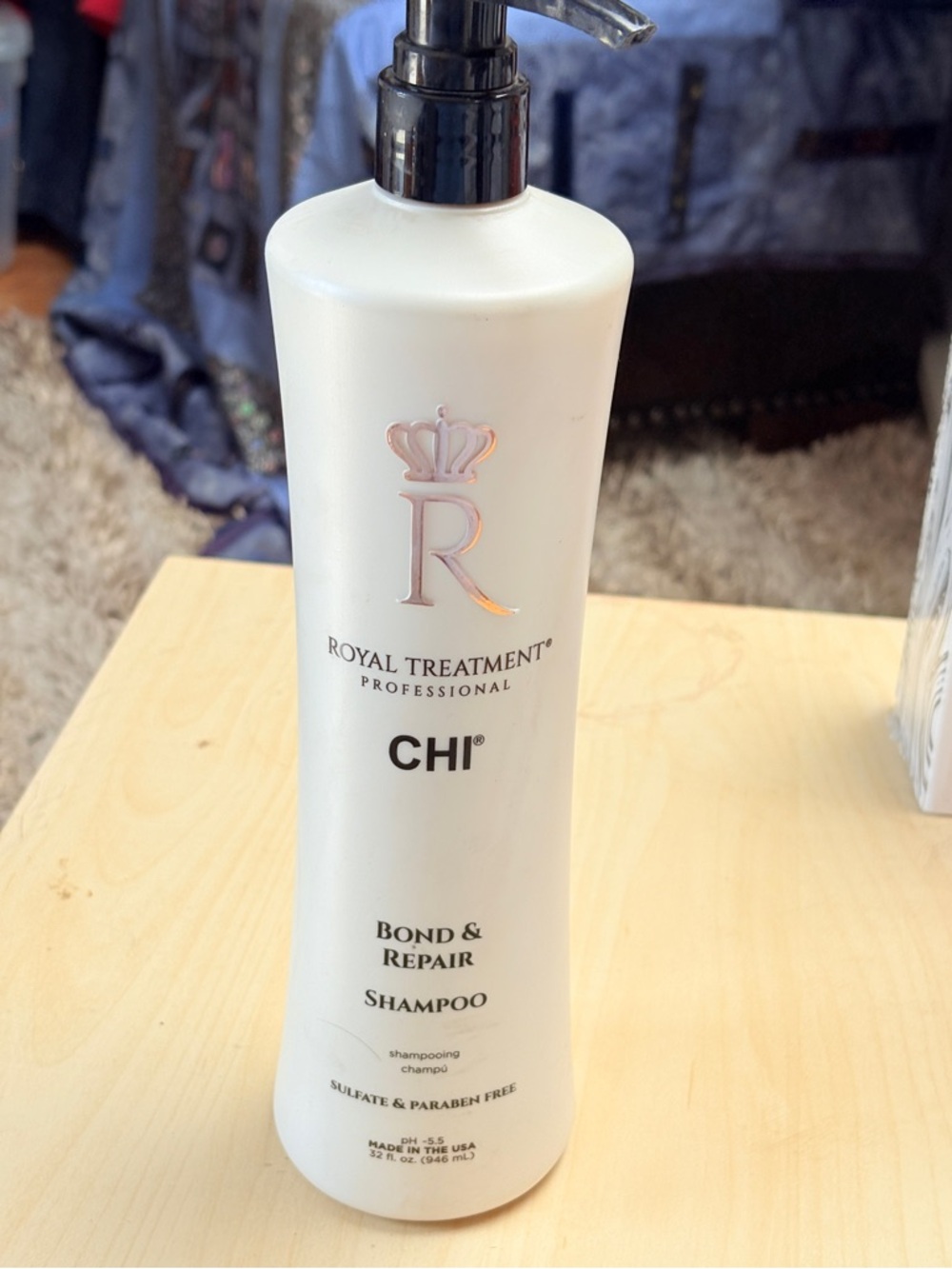 Royal Treatment Bond & Repair Shampoo - White